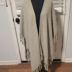 Do Everything in Love Cream/Gray Fringe Wrap